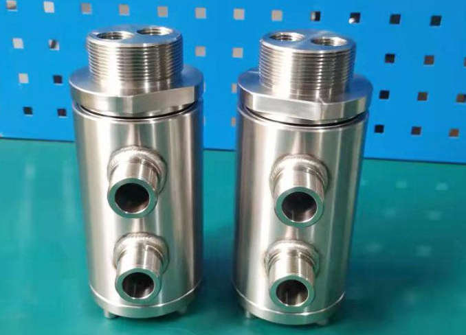 مفصل چرخشی چند پاساژی