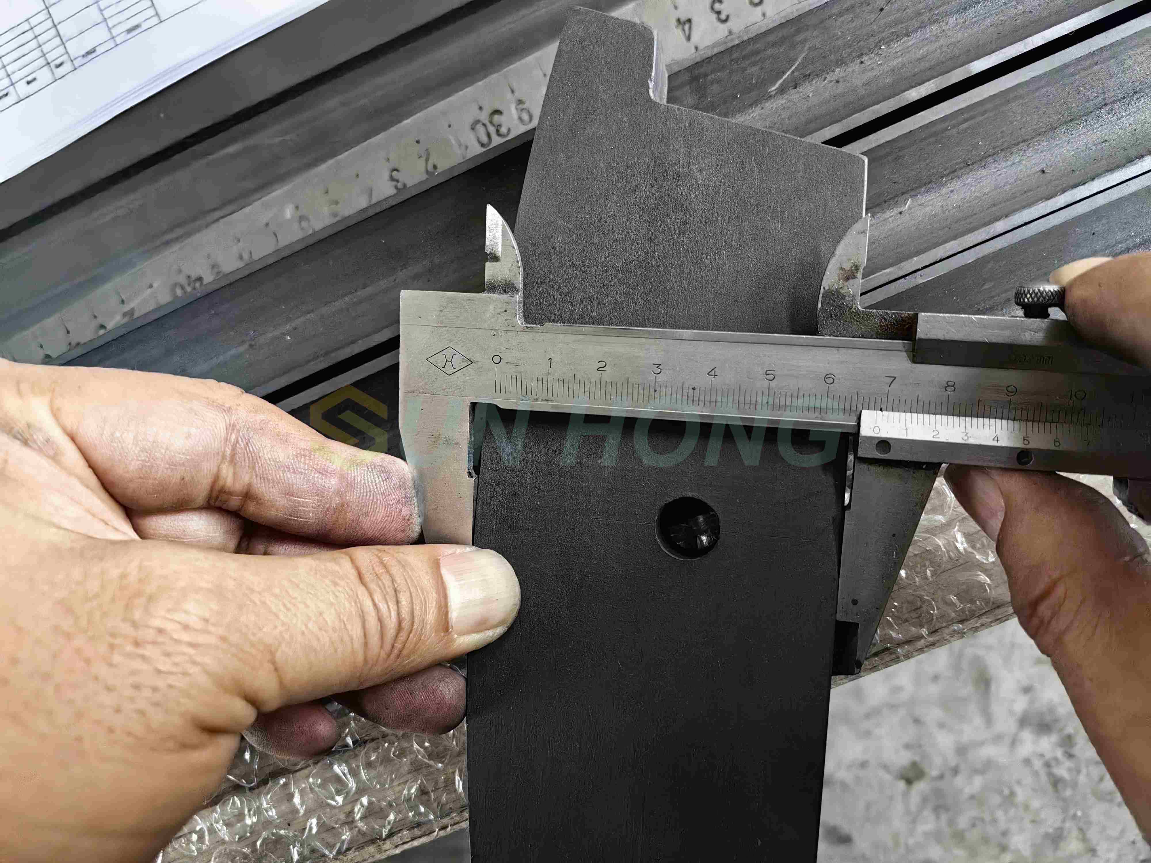 مهر و موم های رول مکش خلاء PE UHMW گرافیت آب بندی انتهای عرشه